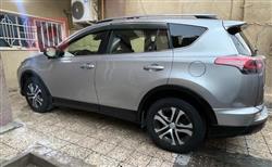 تۆیۆتا ڕاڤ 4